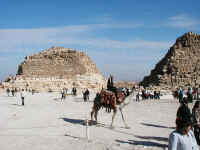 giza4.jpg (83069 bytes)